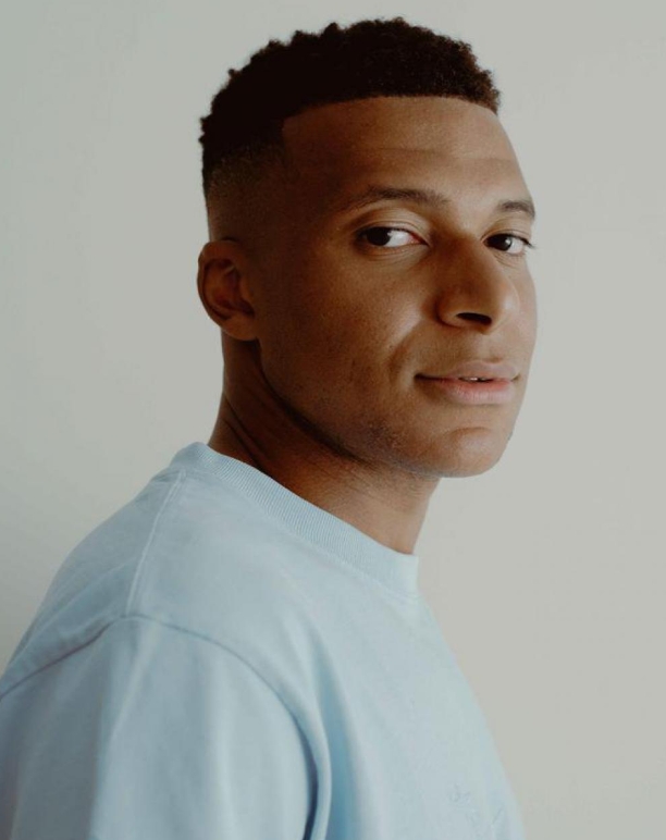 开云登录入口地址-姆巴佩谈与巴黎争纷：不会诋毁有好朋友的球队 本可以更早去皇马